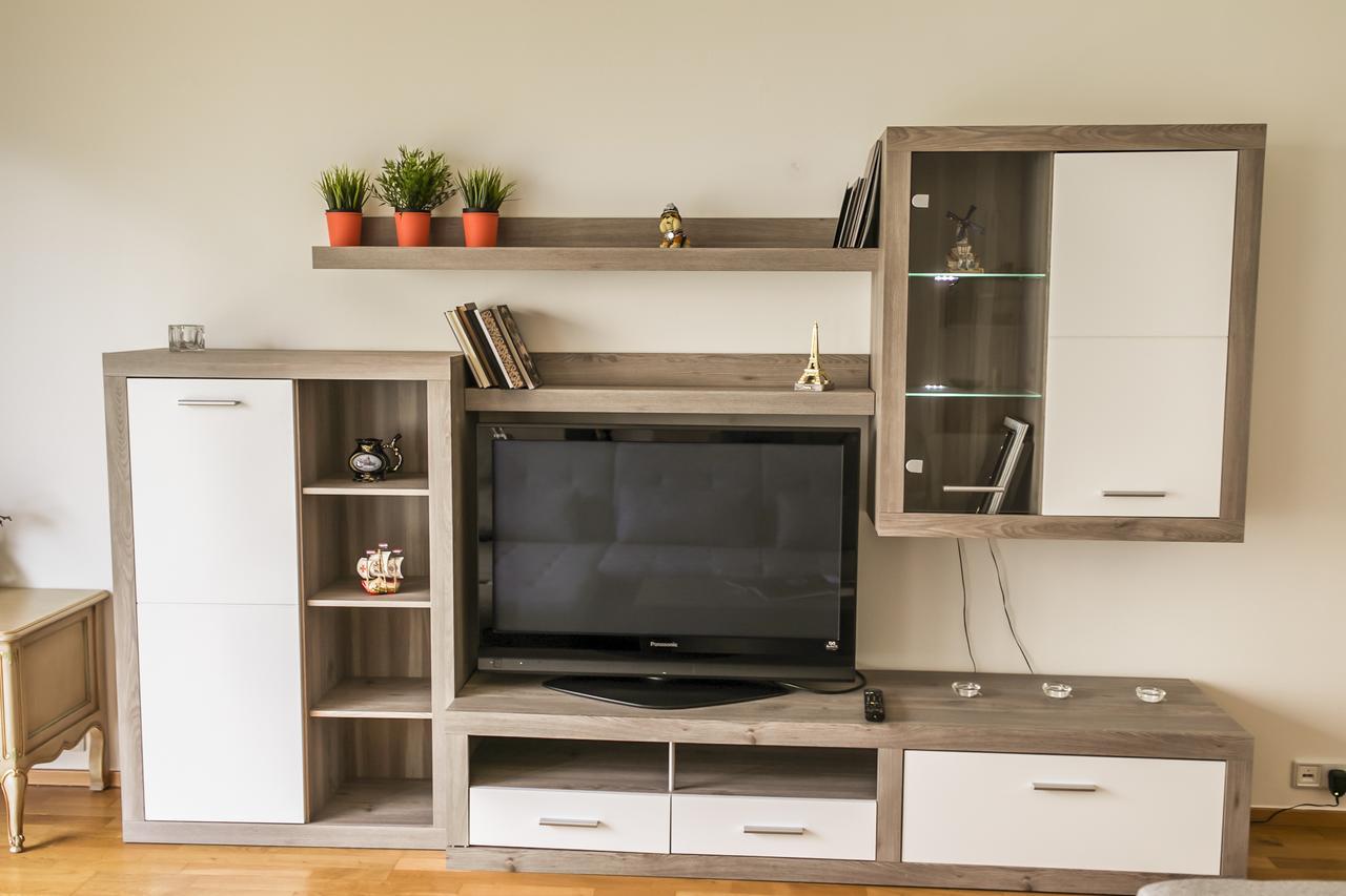 Apartment Korunni Dvur 130M2, 2 Free Parkings 프라하 외부 사진